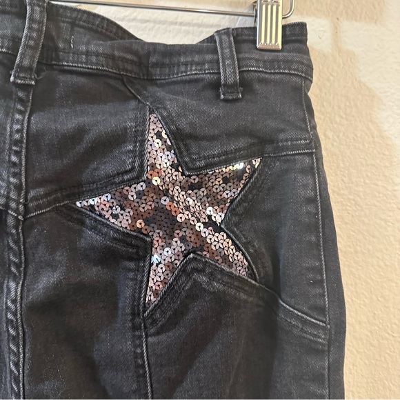 *SOLD* Free People We The Free Firecracker Flare Jeans Black Denim Size 28 - Picture 7 of 10